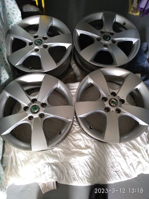 Продам легко сплавні диски