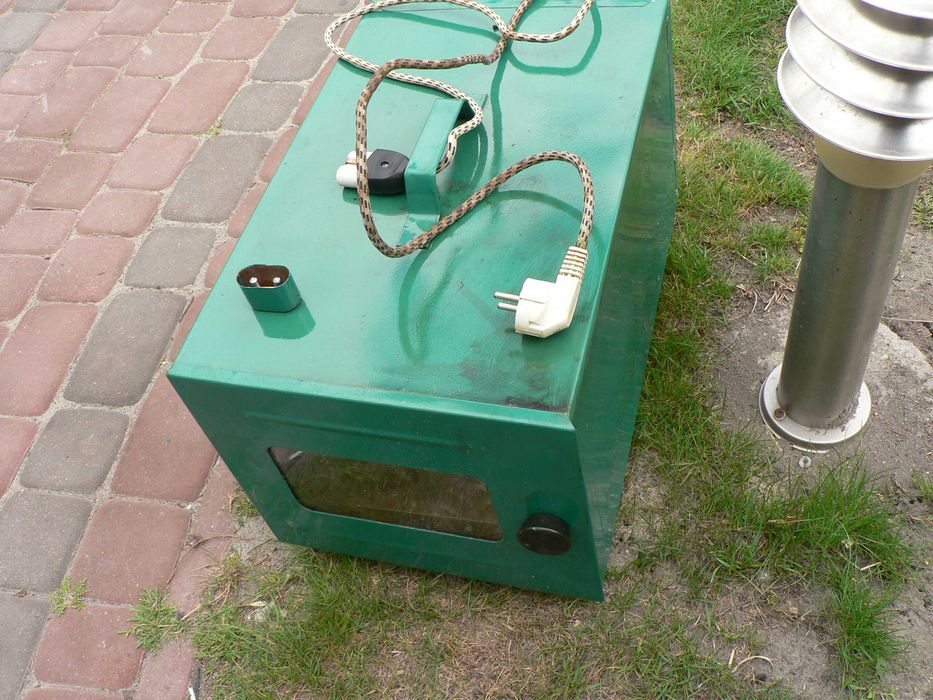 Piekarnik na jedną blaszkę z przewodem