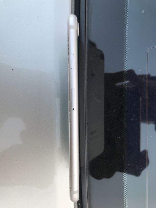 Продам Iphone 7 128 gb