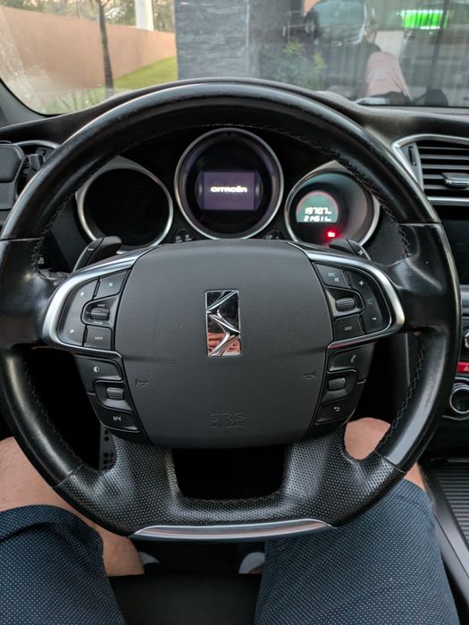 CITROЁN DS4 Hatchback 1.6 HDi Diesel 112 cv / 82 kW 2011 - 2015 9HR (DV6C)