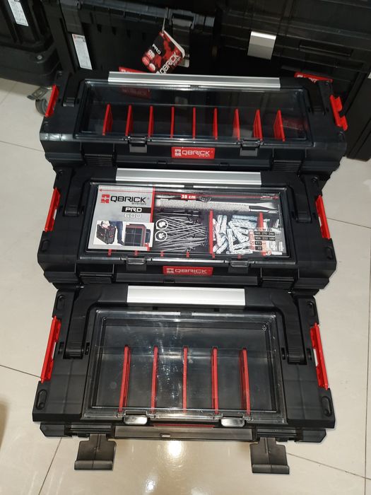 Серия професійних ящиків для інструменту QBRICK SYSTEM PRO