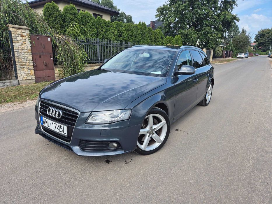 Audi a4 b8 avant 3.0TDI V6 240KM bezwypadkowe Quattro automat Tip Tronic