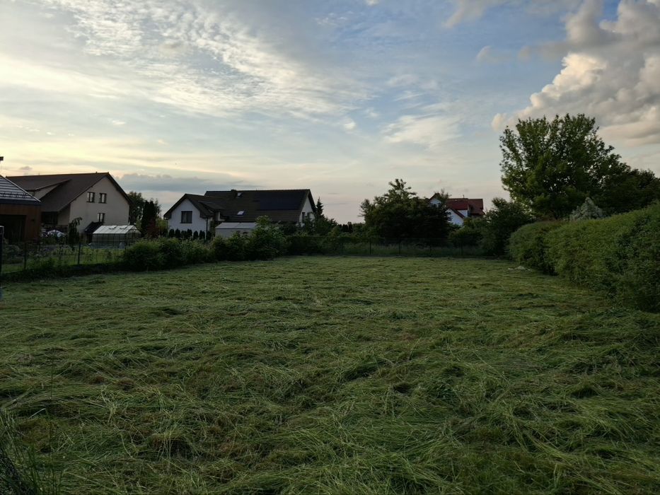 Koszenie trawy i trawnikow