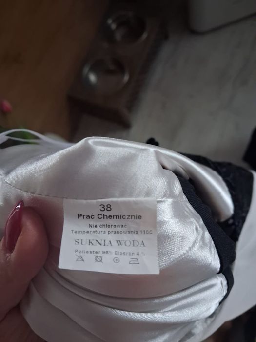 Elegancka sukienka roz.38
