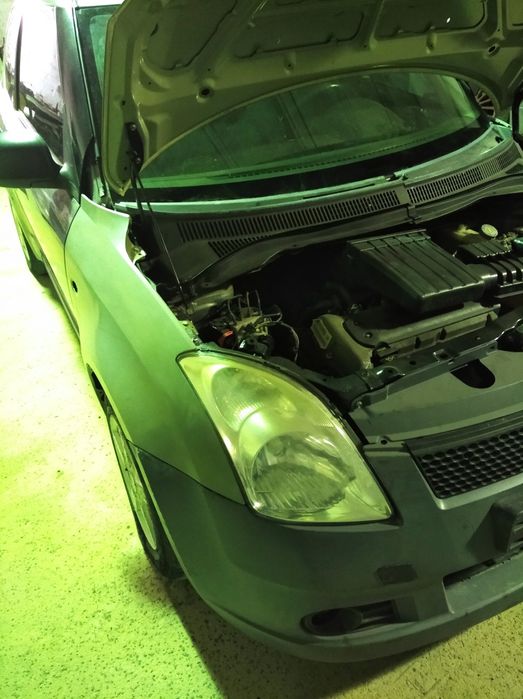 Suzuki Swift, 2008, 1900 $.
