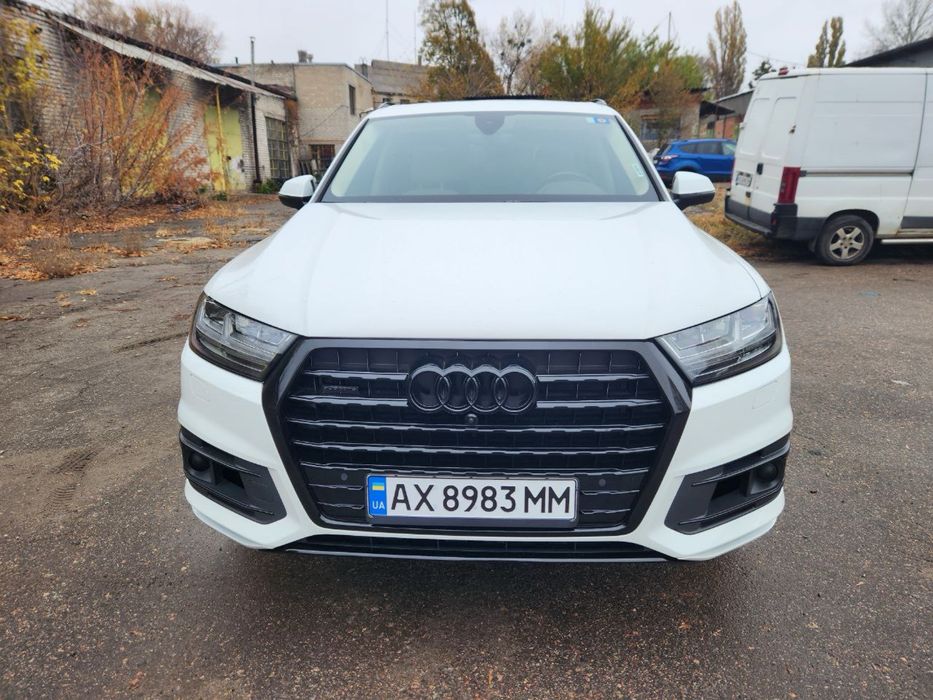 Продам audi q7 4m 2018 год.