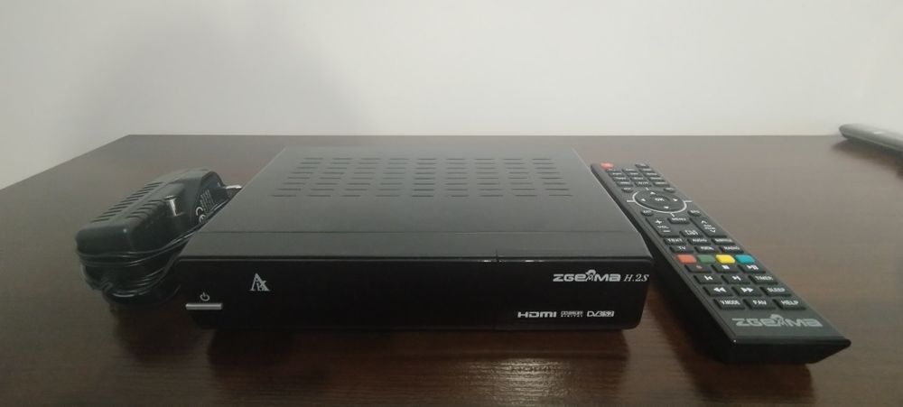 Tuner DVB-S2 Zgemma H.2S OpenATV (Enigma2)