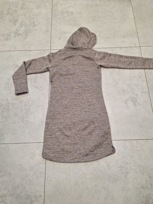 Sukienka kangurka Stormberg