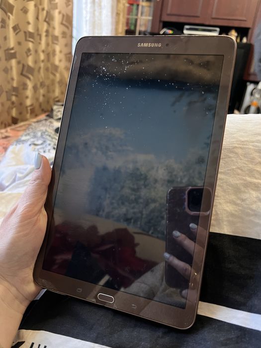 Samsung Galaxy Tab E 9.6 планшет