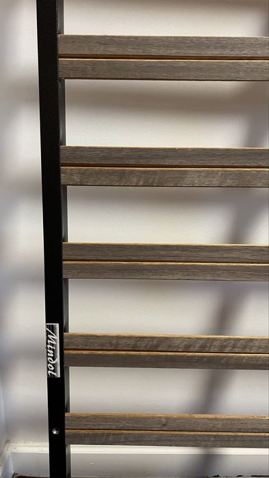Estrado de cama 183x130cm