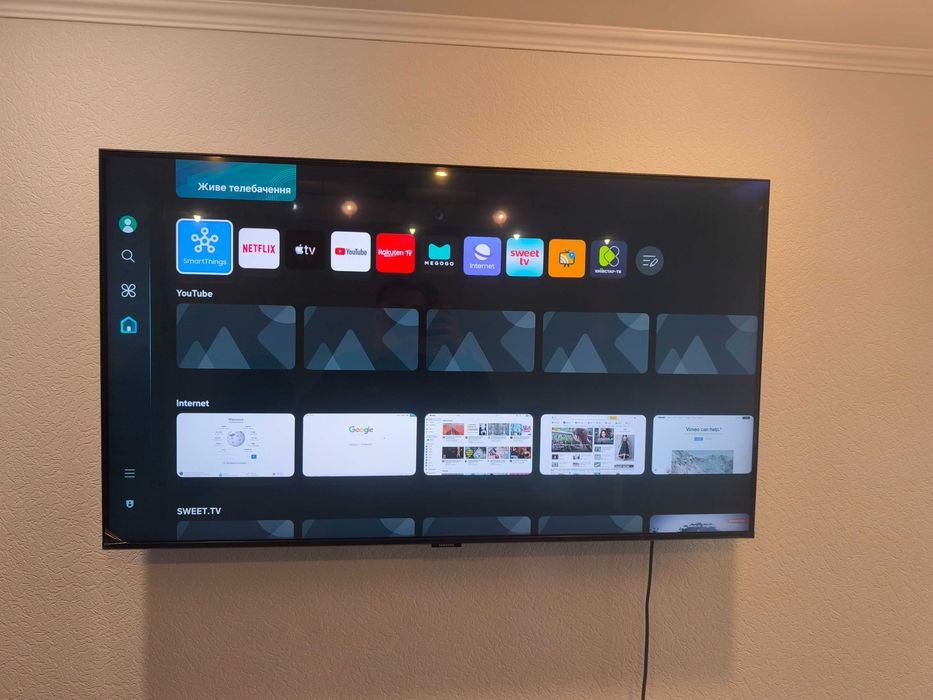 Телевізор Samsung 43" 4K UHD (UE43CU7100UXUA) - У відмінному стані