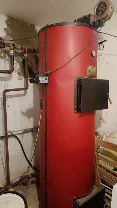 Котел SWaG опалювальний твердопаливний тривалого горіння 30 кВт