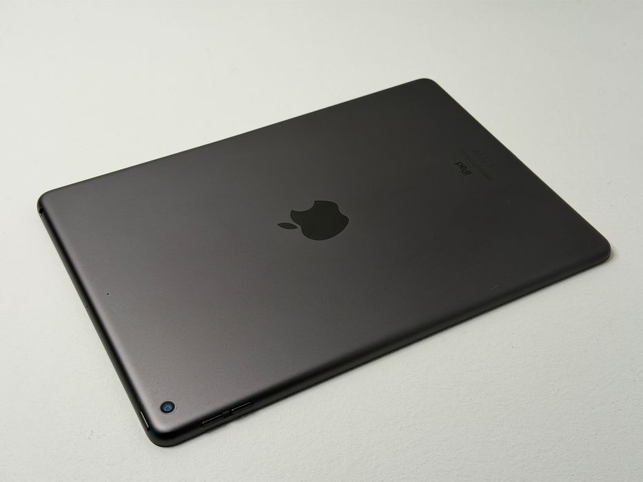 iPad 8. gen. (A2270) - 32GB - faktura VAT 23%