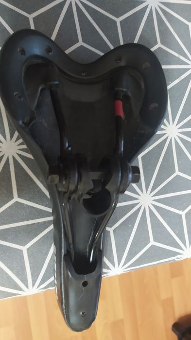 Седло для велосипеда ТМ Spellli