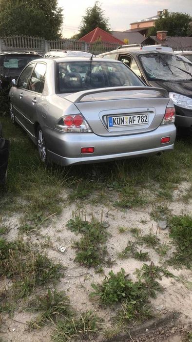 Кузов,запчастини кузова для Mitsubishi Lancer 9
