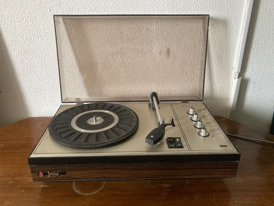 Gira discos - leitor de vinil siera stereo