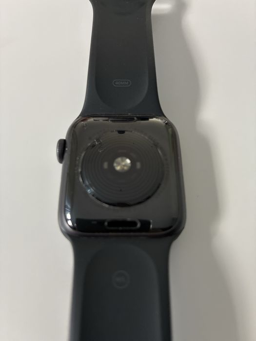 Apple Watch SE || Cellular || GPS || 40 mm