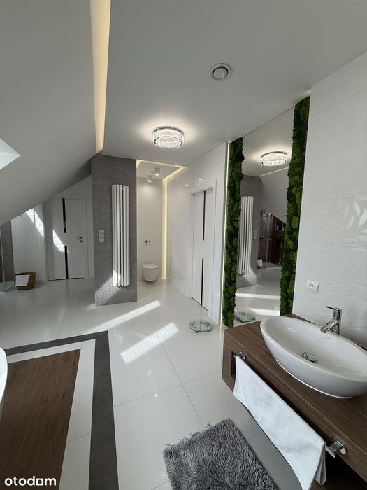 Dom 237 m² | Wysoki salon | Działka 1000 m² | Bez remontów