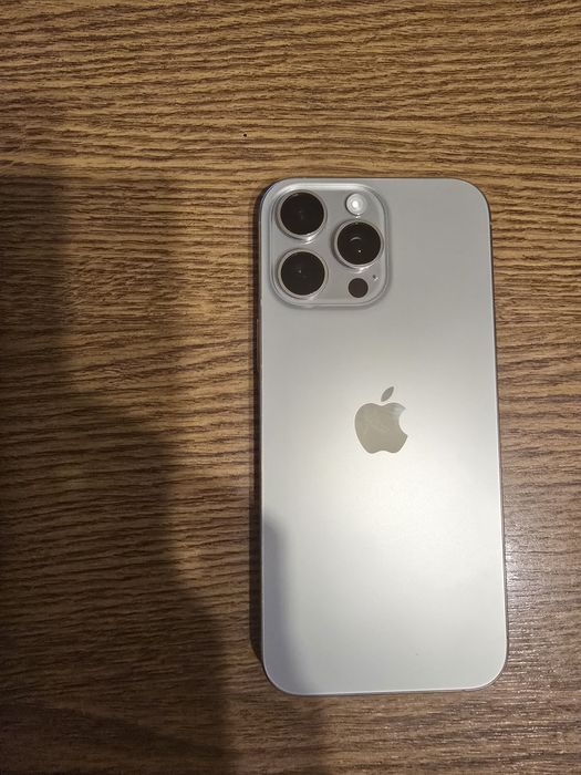 IPhone 16 pro max (256 Gb Natural Titanium)