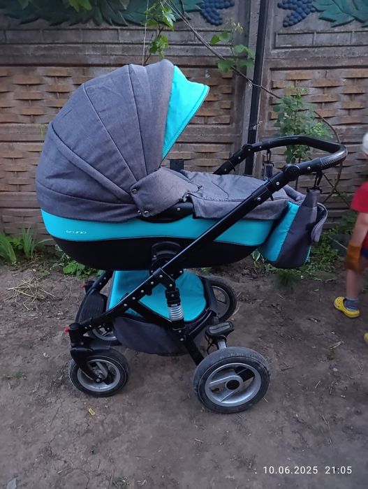 Продам Коляска люлька