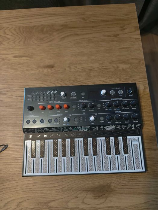 arturia microfreak - Купить музыкальные инструменты - Цена на OLX.ua