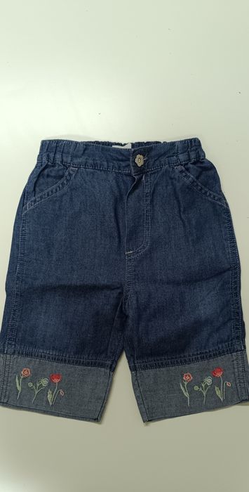 Calças de ganga com bordado nas pernas, para bebé 1/3 meses.