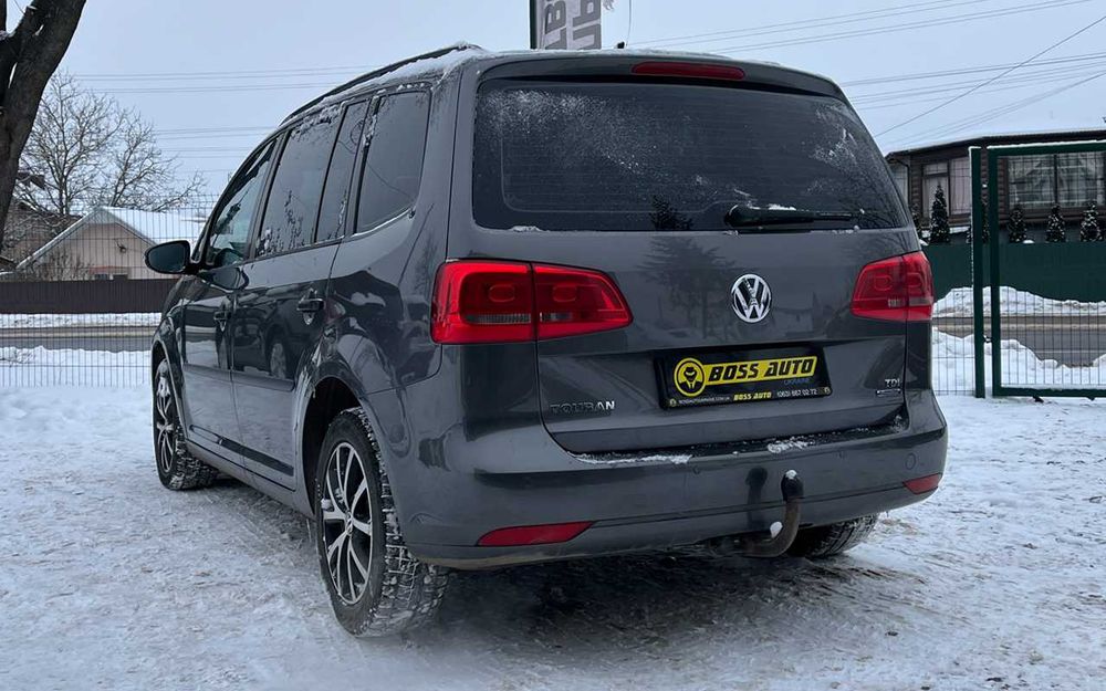 Volkswagen Touran