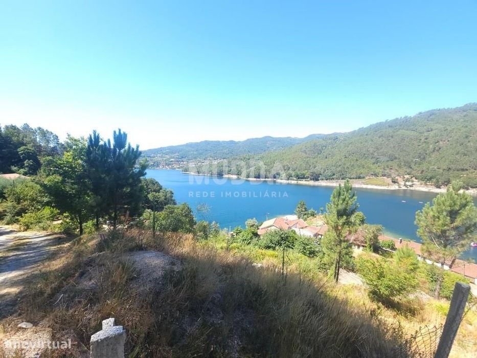 Terreno para Venda em Admeus – Vila do Gerês