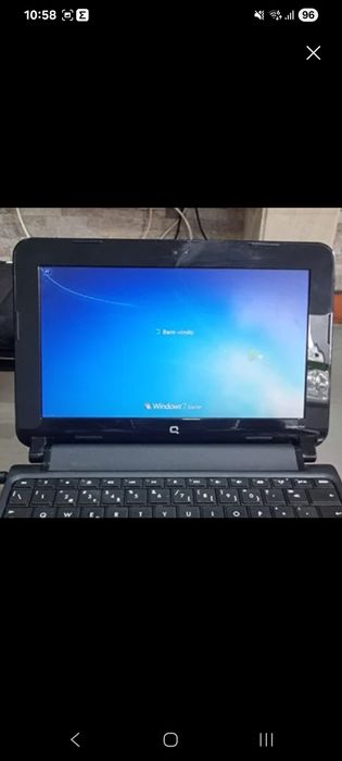 Mini portatil compac