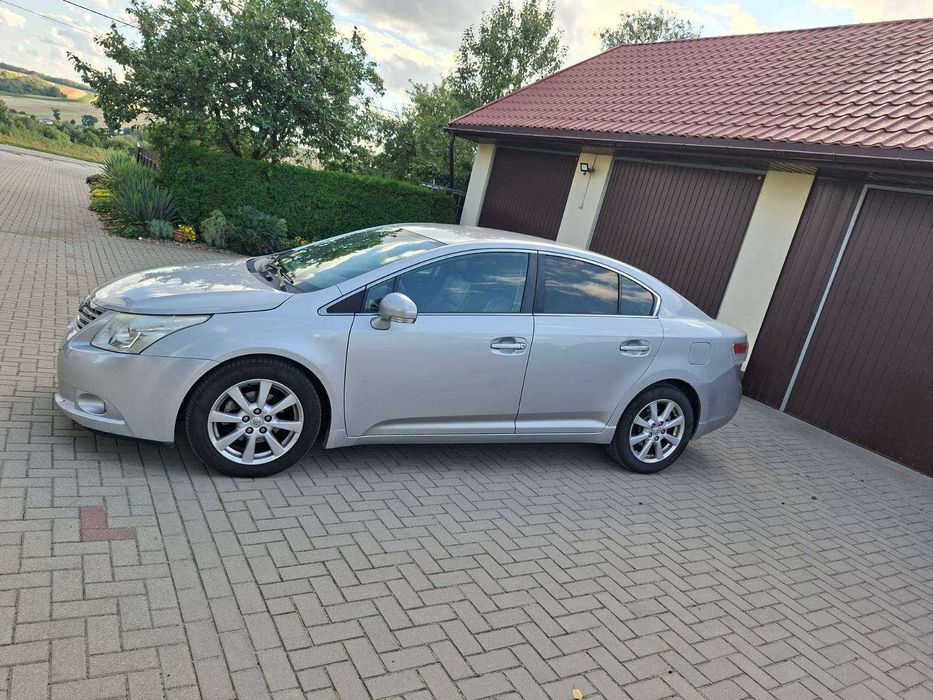 Toyota Avensis 2009