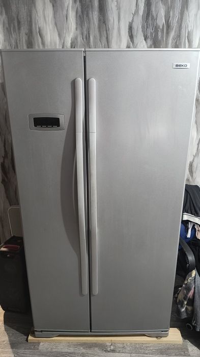 Холодильник продам