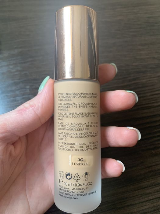Тональная основа Kiko Milano Radiance Boost Foundation 3 Gold  cтойкая