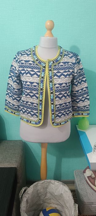жакардовий жакет бренду River Island