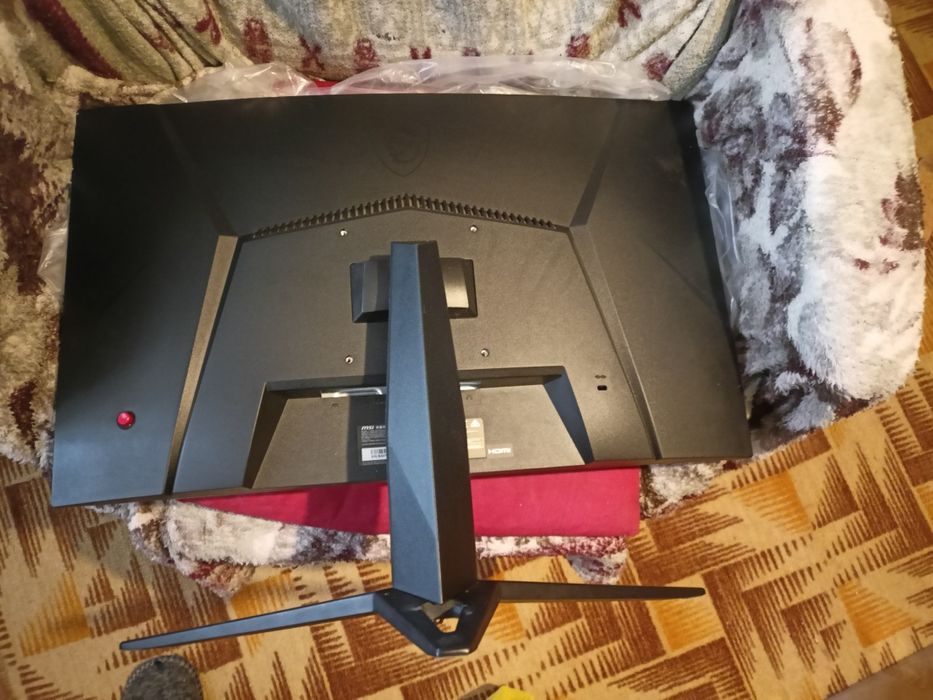 Игровой монитор MSI 144гц продам