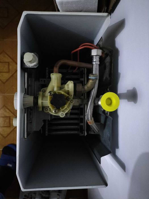 Esquentador Zeus wn250 - Gás natural