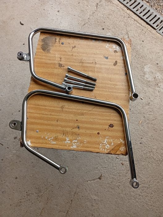 Suportes laterais Keeway Superlight 125