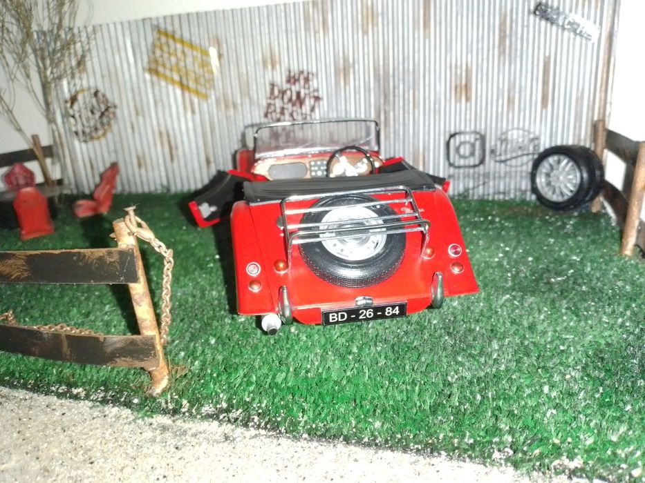 Miniatura 1/18 Morgan Kyosho