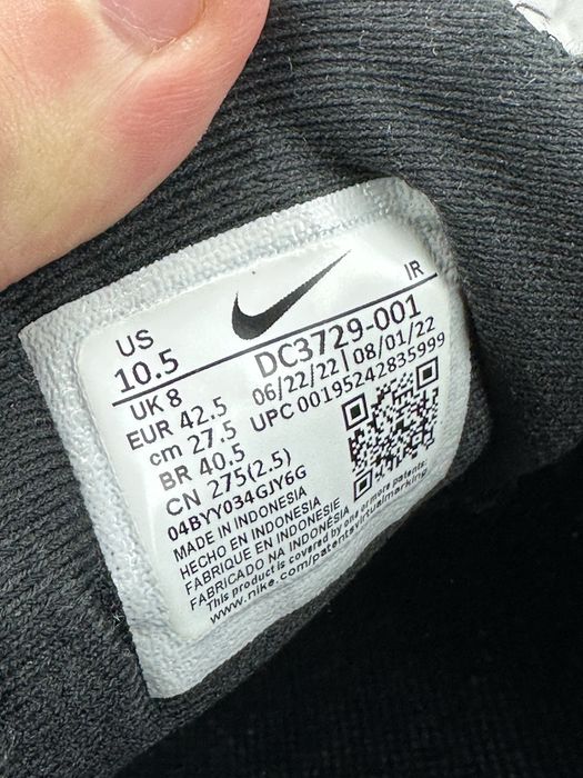 Чоловічі чорні спортивні кросівки Nike Revolution 42.5p