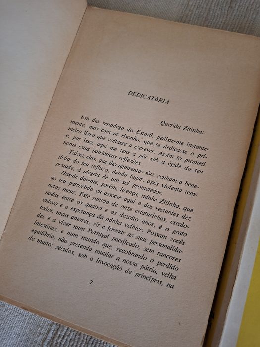 Dois livros de Cunha Leal. Ultramar Colonialismo