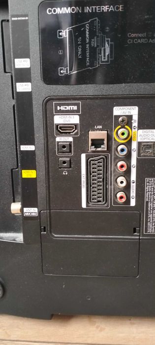 Telewizor 32" Full HD Samsung 32F5500 HDMI + uchwyt na ścianę