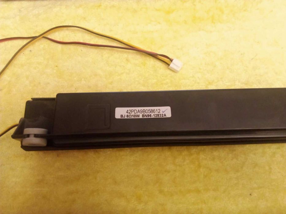 Динамики BN96-12832A   к телевизору Samsung PS42C450B1W