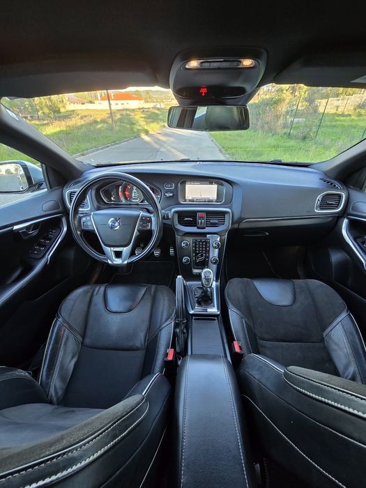 Volvo V40 D2 1.6 115cv R-Design