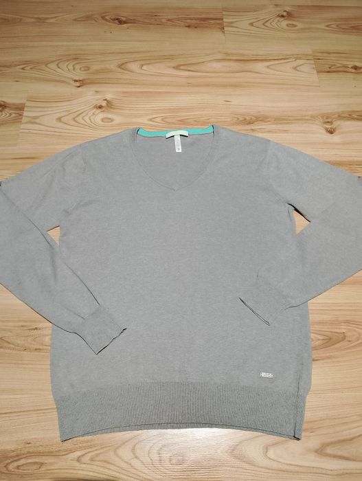 Szary Męski Sweter Z Dekoltem W Serek Adidas Neo