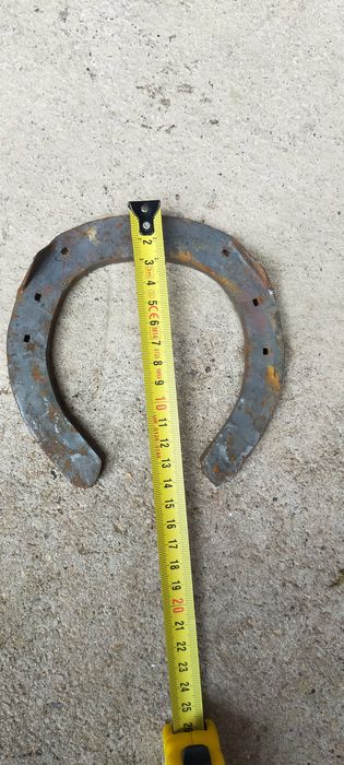 Podkowa dla konia lub na szczęście metalowa Kraków