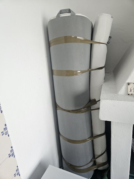 Colchão Ikea usado