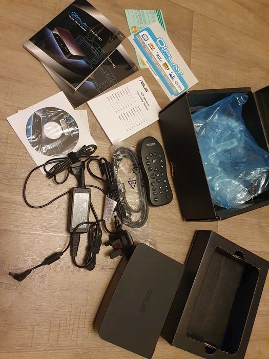 Медіаплеєр ASUS O!Play HDP-R1