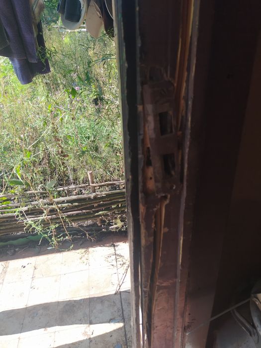 Продам два  приватизированных  земельных участка на одном участке доми