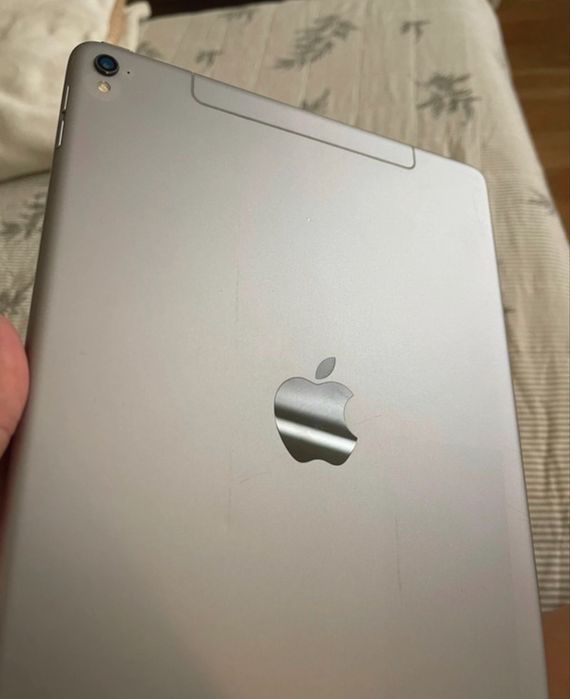 Ipad pro 9.7 128gb LTE