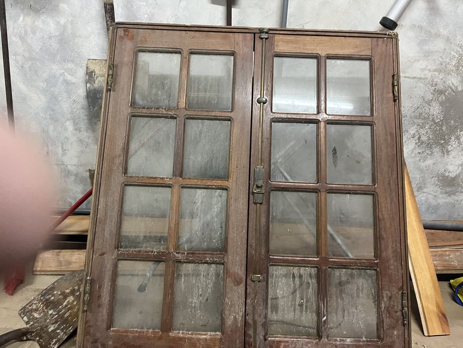 Janelas antigas para restauro