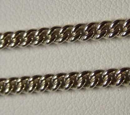Srebrna bransoletka pancerka  18 cm. 2,4 mm.